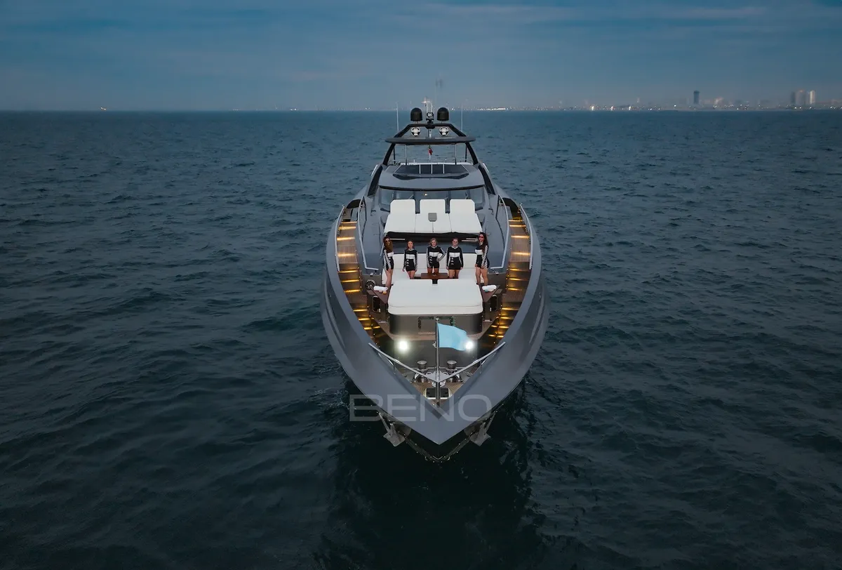 M/Y Santorini at dusk on the open water off Dubai